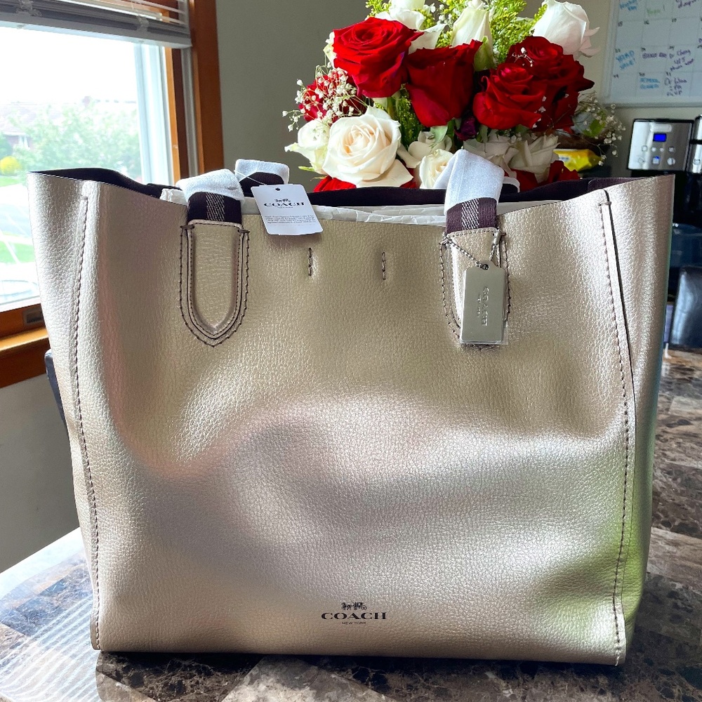 NWT Coach Derby Tote